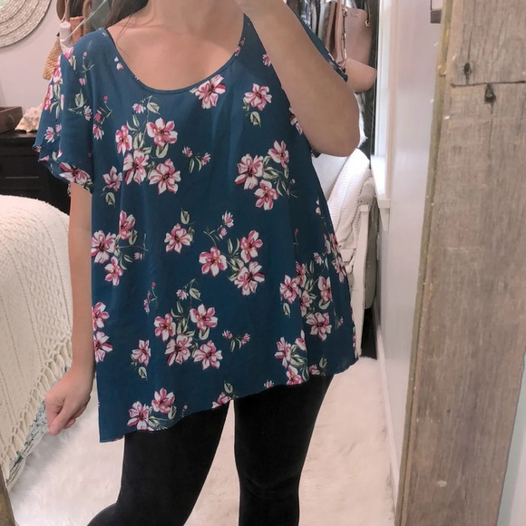 torrid Tops - Torrid size 2X turquoise & pink floral top